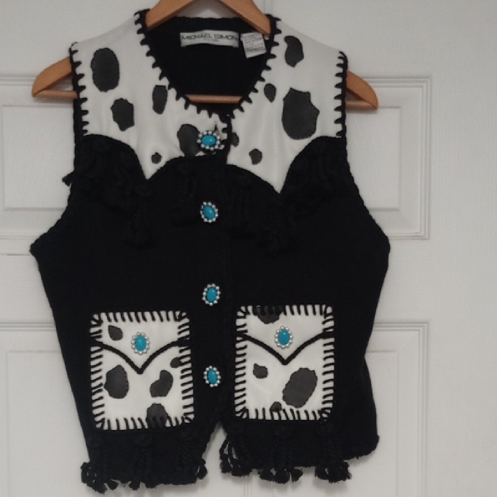 Michael Simon Elegant Black Knit Top